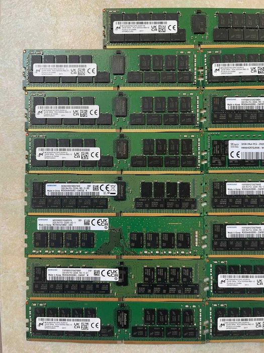 x4 Pamięc ECC |  Samsung / Hynix  | Serwerowa | DDR4 3200MHz | 32 GB
