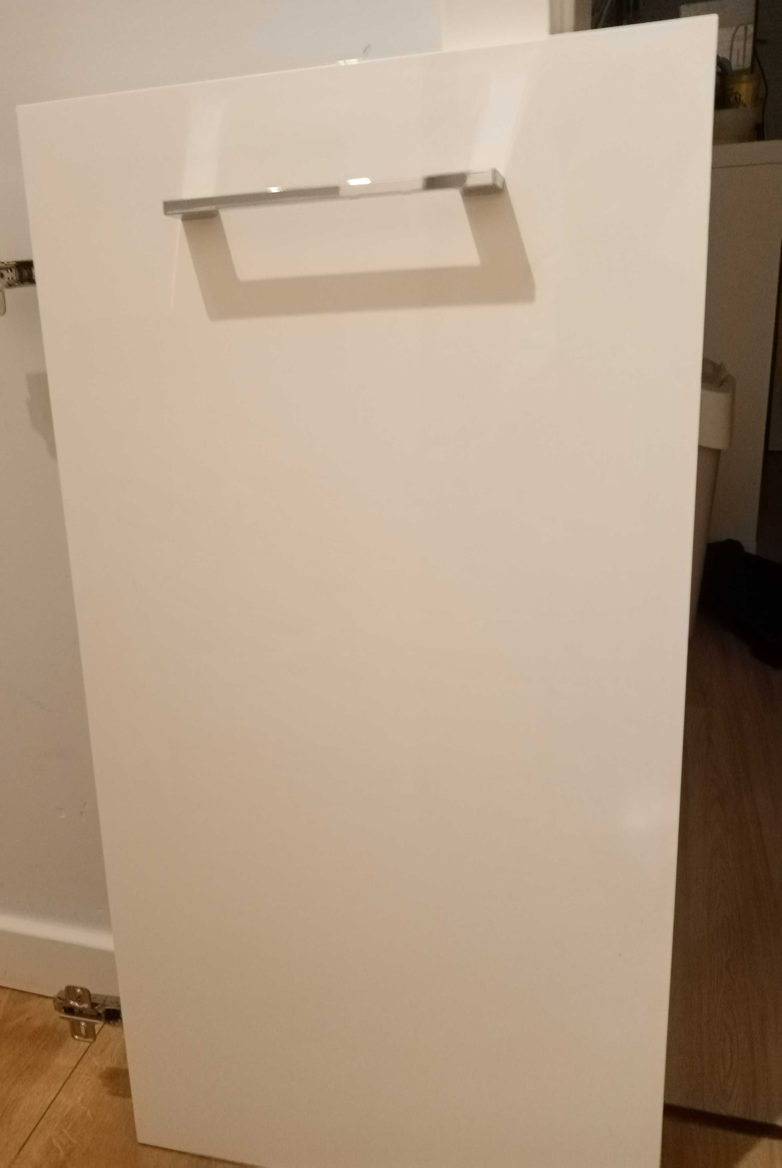 Okazja drzwi białe akryl, do szafki słupka łazienka kuchnia
