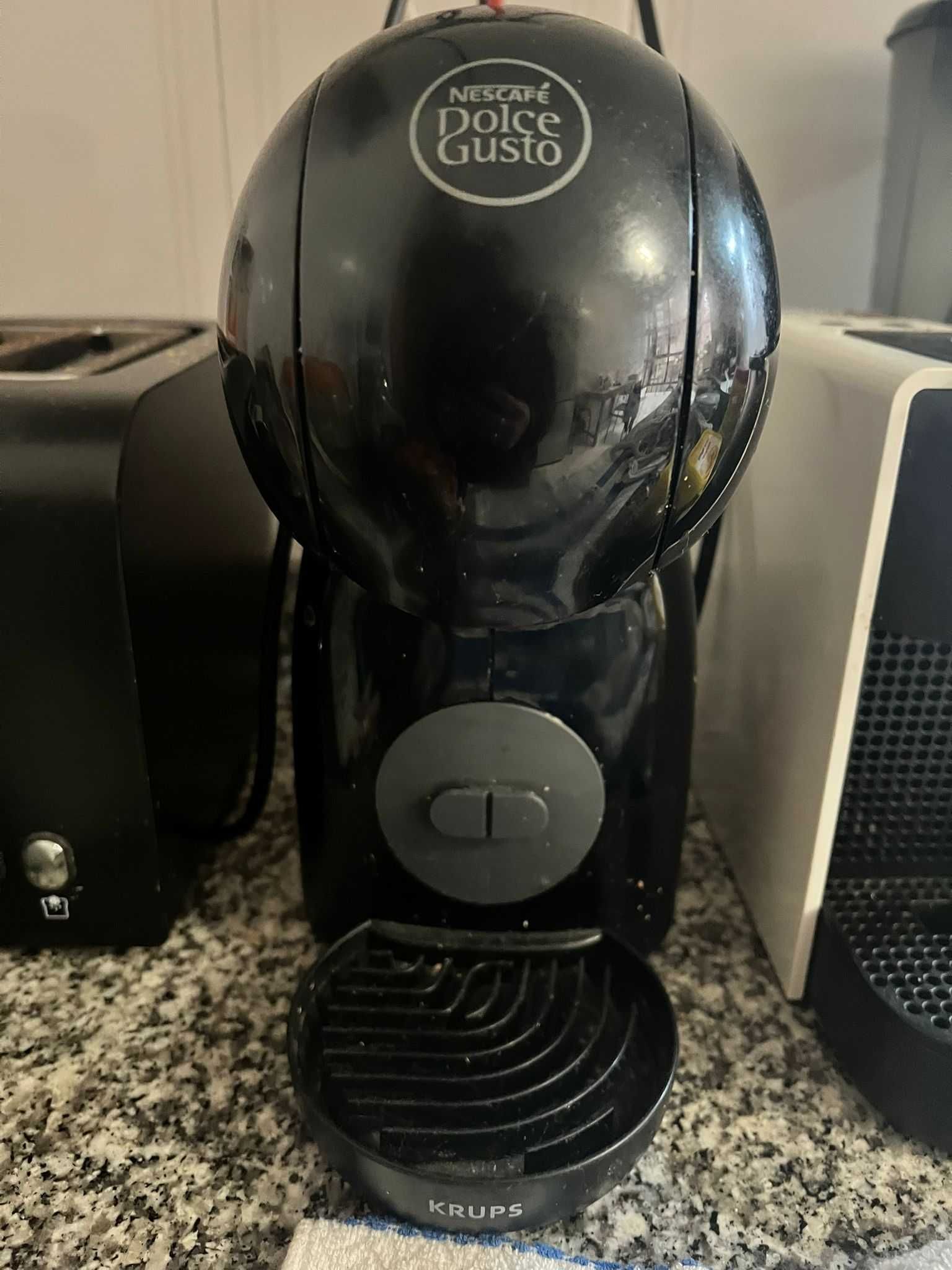 Máquina de Café Dolce Gusto
