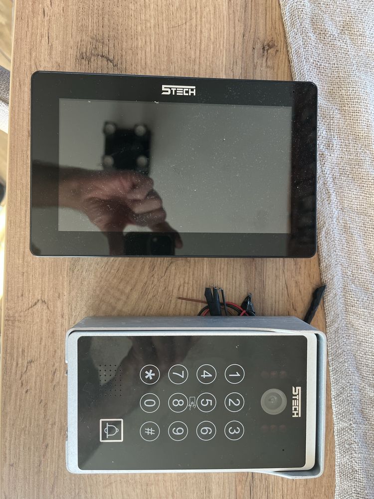 Wideodomofon 5 tech WiFi FHD 7" VERUS One(B)/84213
