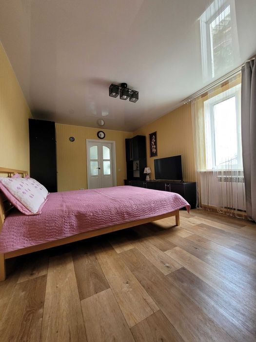 Трьохкімнатна квартира в центрі міста