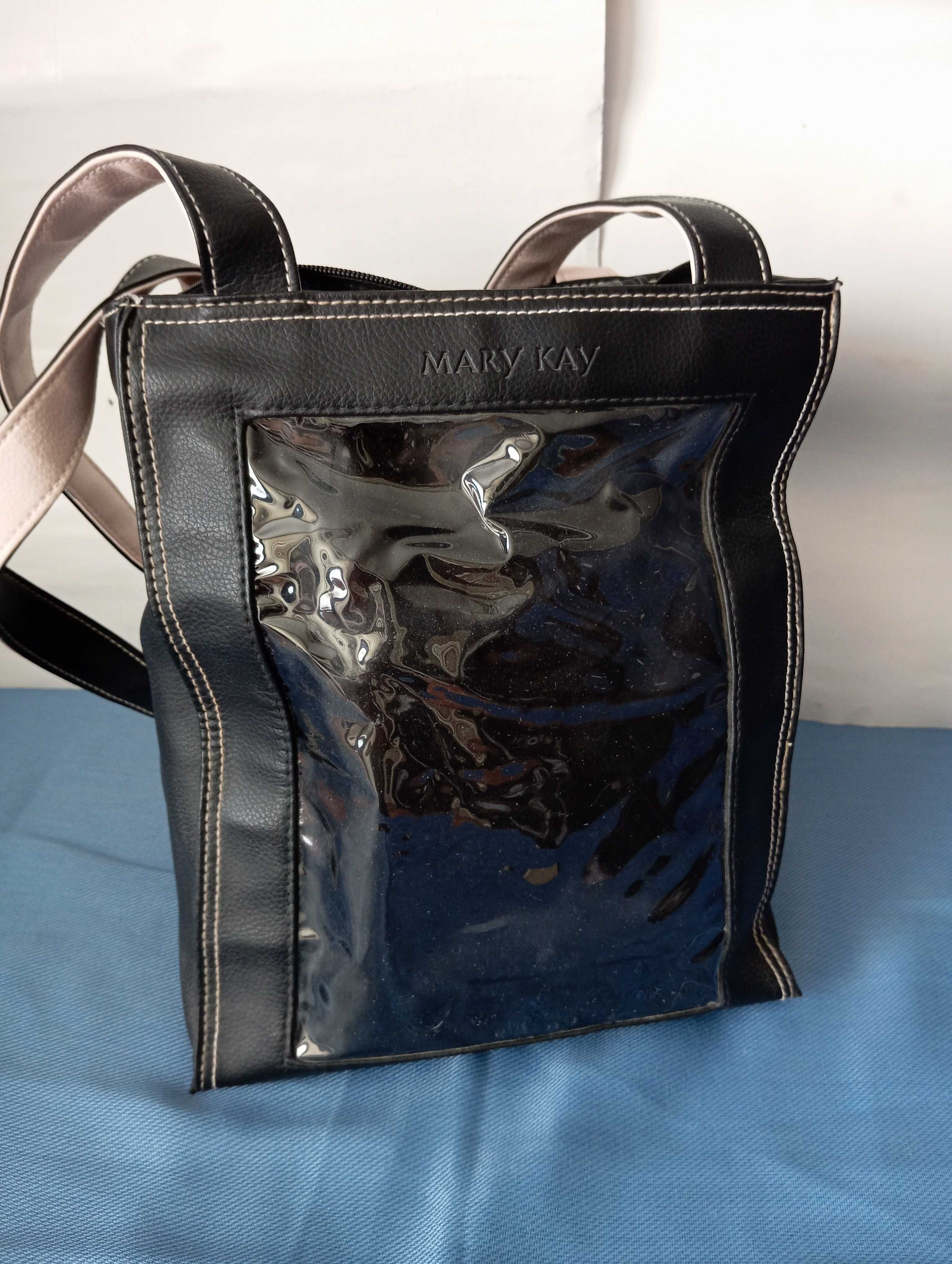 Сумка кожаная с ручками от Mary Kay