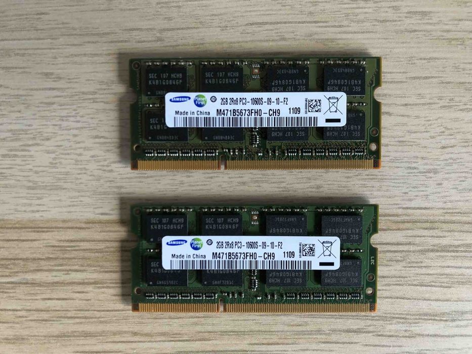 Samsung 2GB 2Rx8 PC3-10600S-09-10-F2 DDR3 1333MHz SDRAM RAM Memory64585755012355121