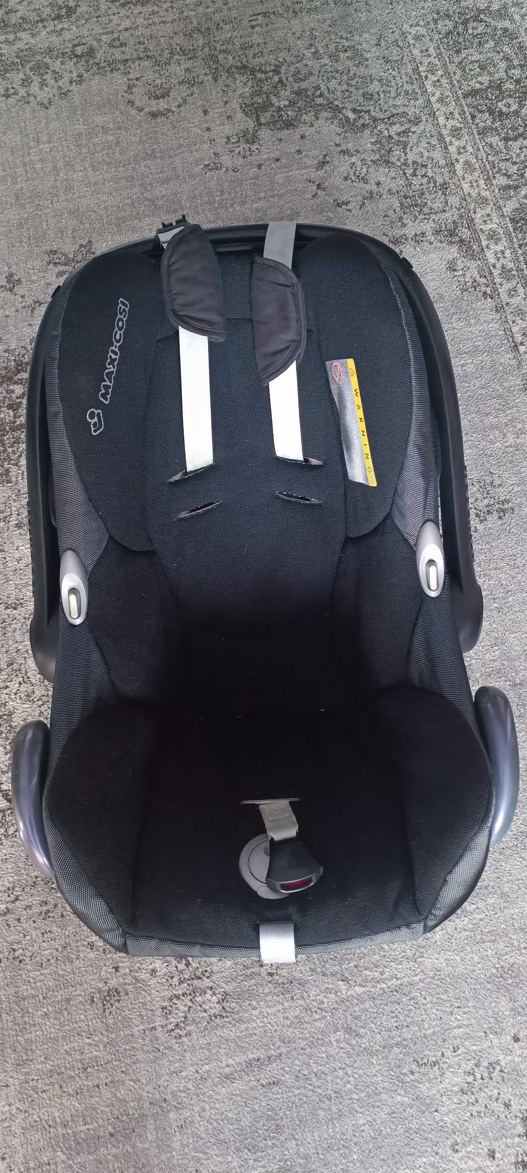 Nosidełko, fotelik Maxi-Cosi z bazą isofix (EasyFix)