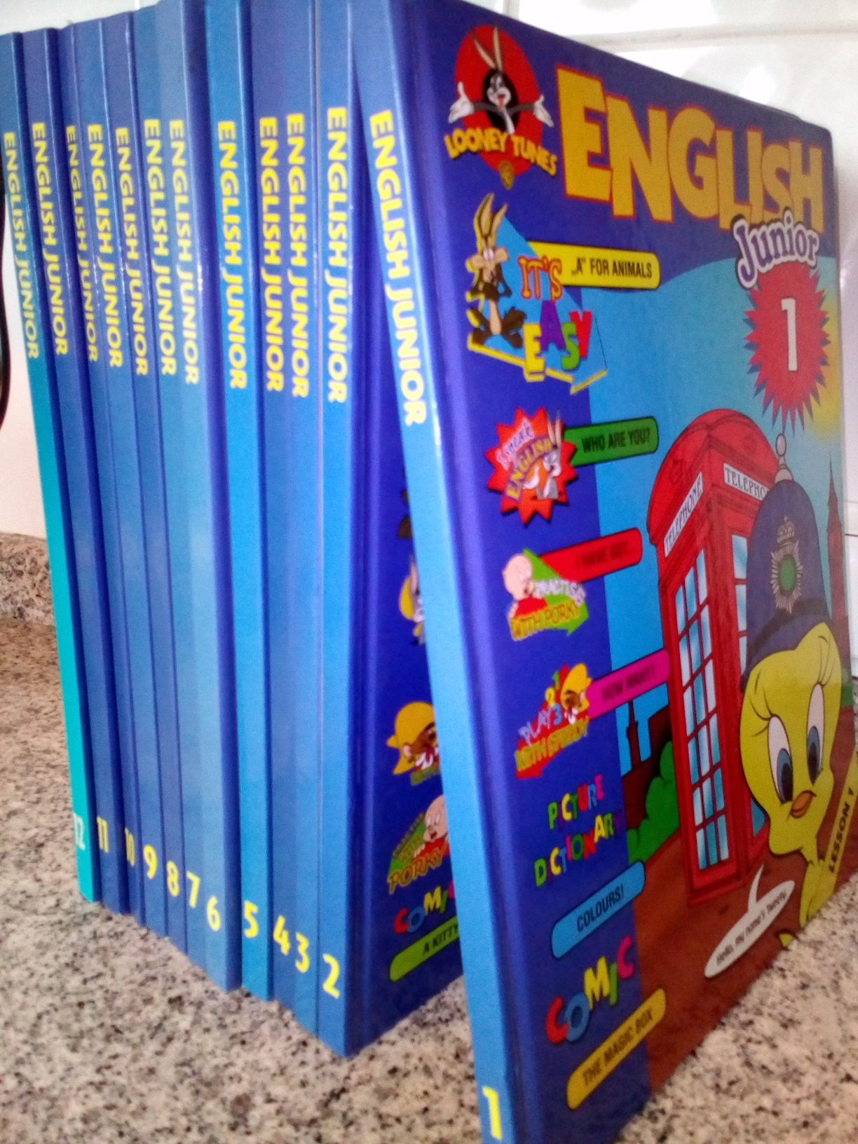 Coleção 12 livros inglês júnior Looney Tunes