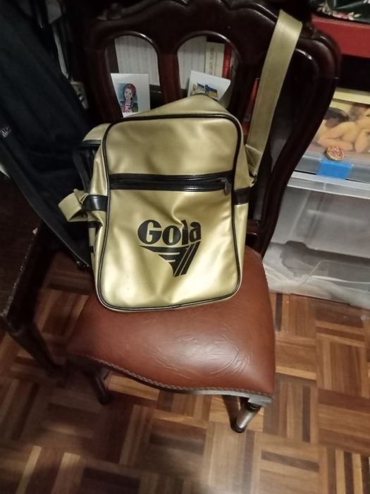 Vendo mala da popular marca "GOLA".