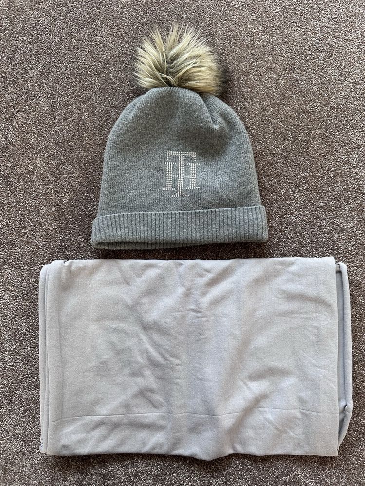 Czapka zimowa tommy hilfiger s/m komin szary cyrkonie