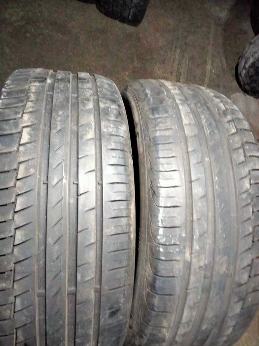 235 50R18 Continental