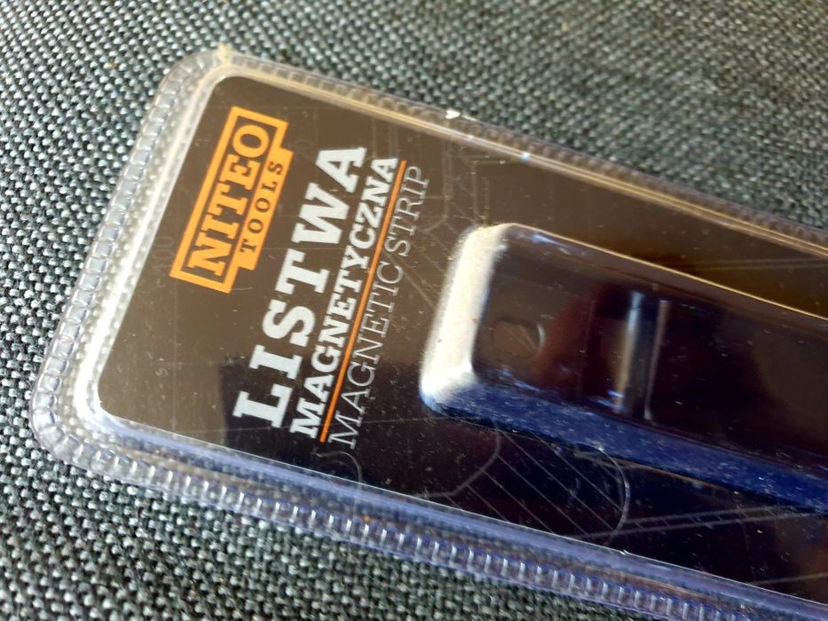 Listwa magnetyczna 30cm