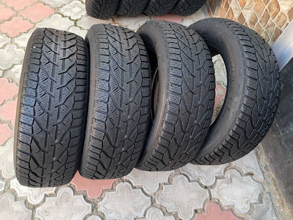Taurus Winter 215/60 R16 99H Зимня гума резина шини комплект 4шт торг