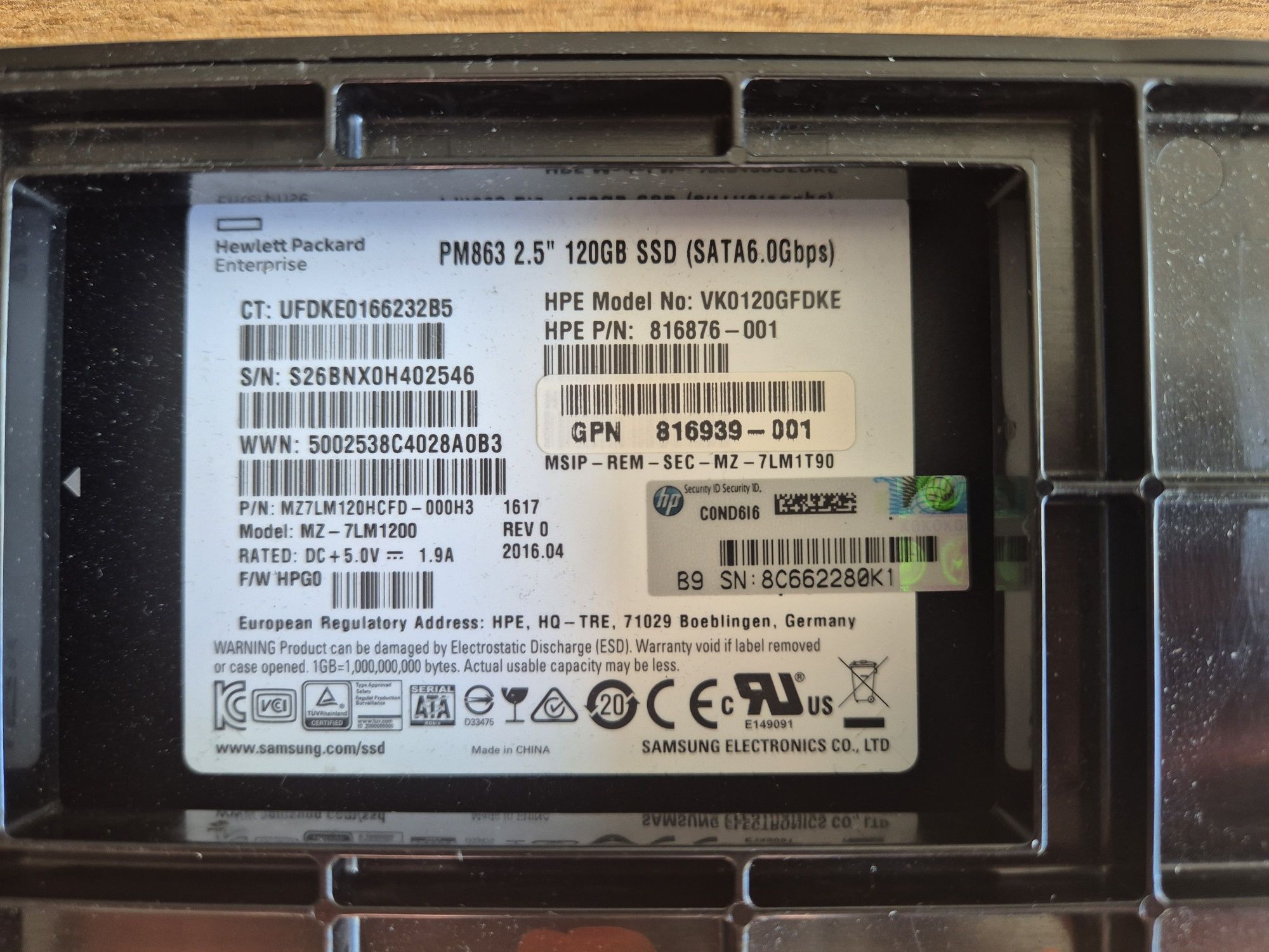 Serwer HPE ProLiant DL60 Gen9, 2x E5-2630v3, 128GB RAM, 2x 120GB SSD,