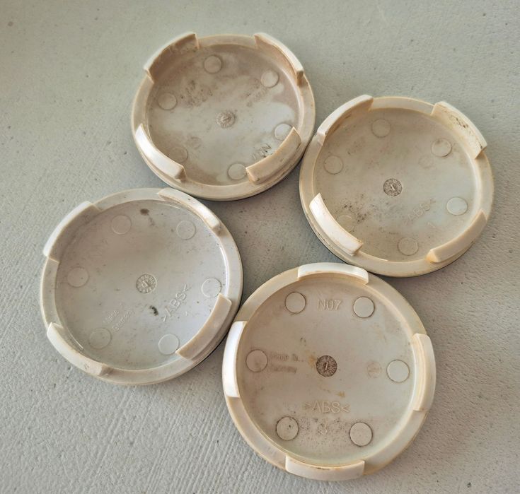 Dekielki zaślepki Dekielek Dezent N07 Kapsel 1 szt