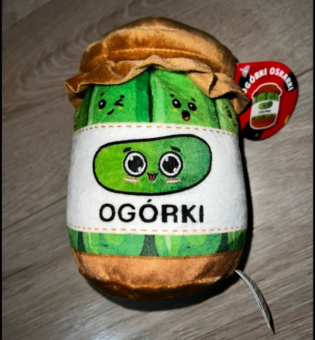 Ogórki oskarki , gang Biedroniaków, Pluszak biedronka