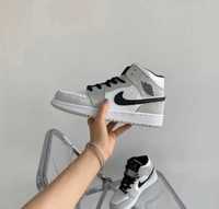 Nike  Jordan 1 Mid  Light Smoke Grey  EU38.5