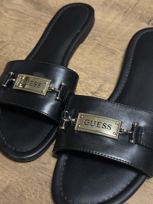 Шльопанці GUESS 38(24,5см)