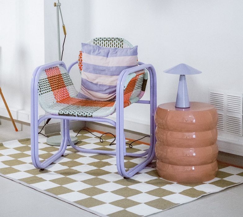 Cadeirão com Apoio de Braços