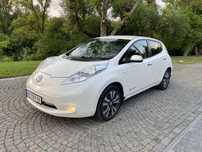 Nissan Leaf 2014( авто потребує  вашої уваги)