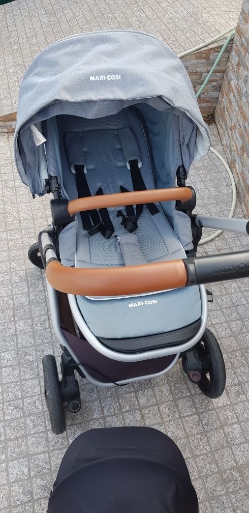 Vendo carrinho maxi cosi ovo e ixofix