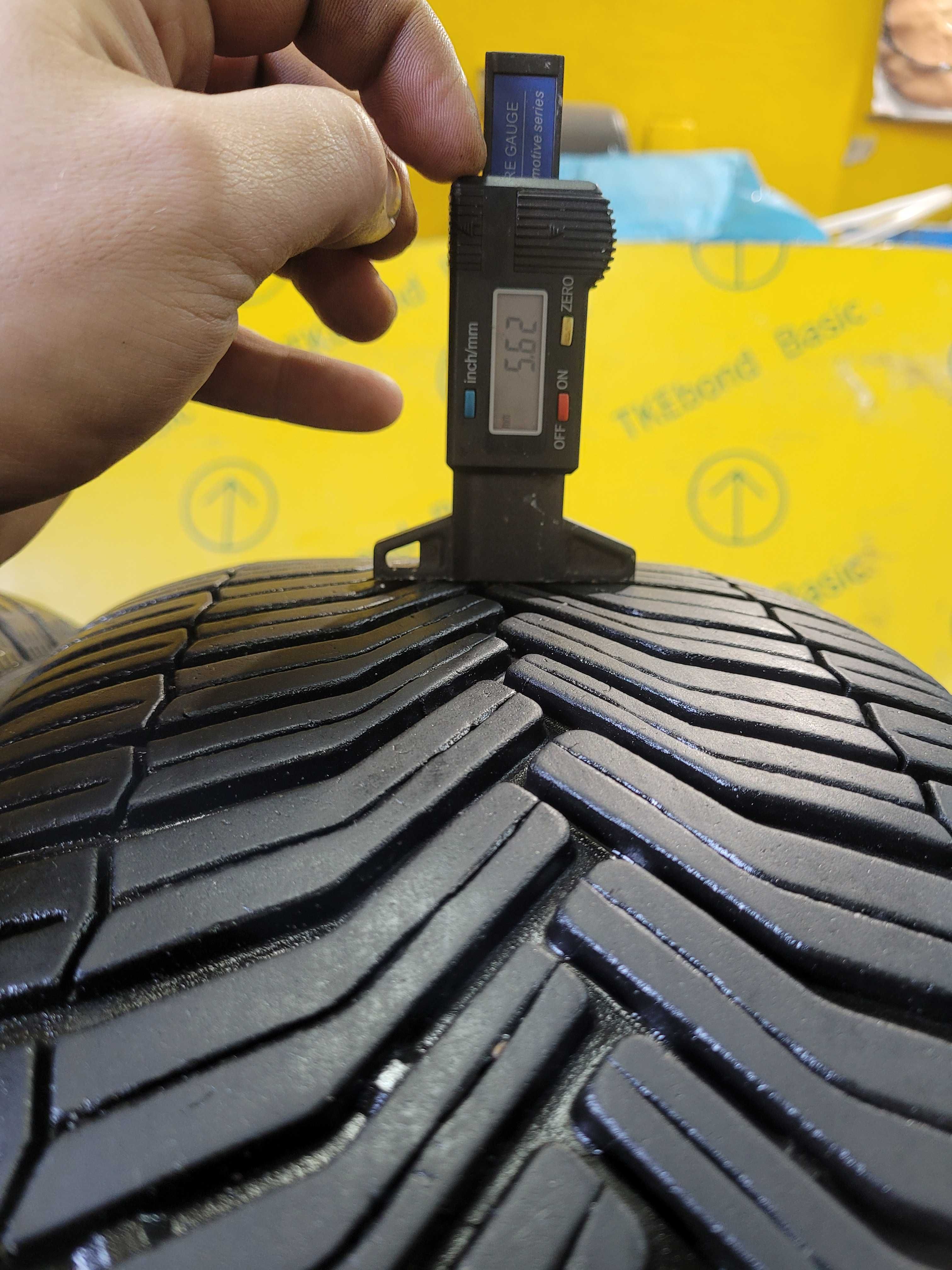 Opony Całoroczne 215/55R16 Michelin CrossClimate + 2sztuki Montaż