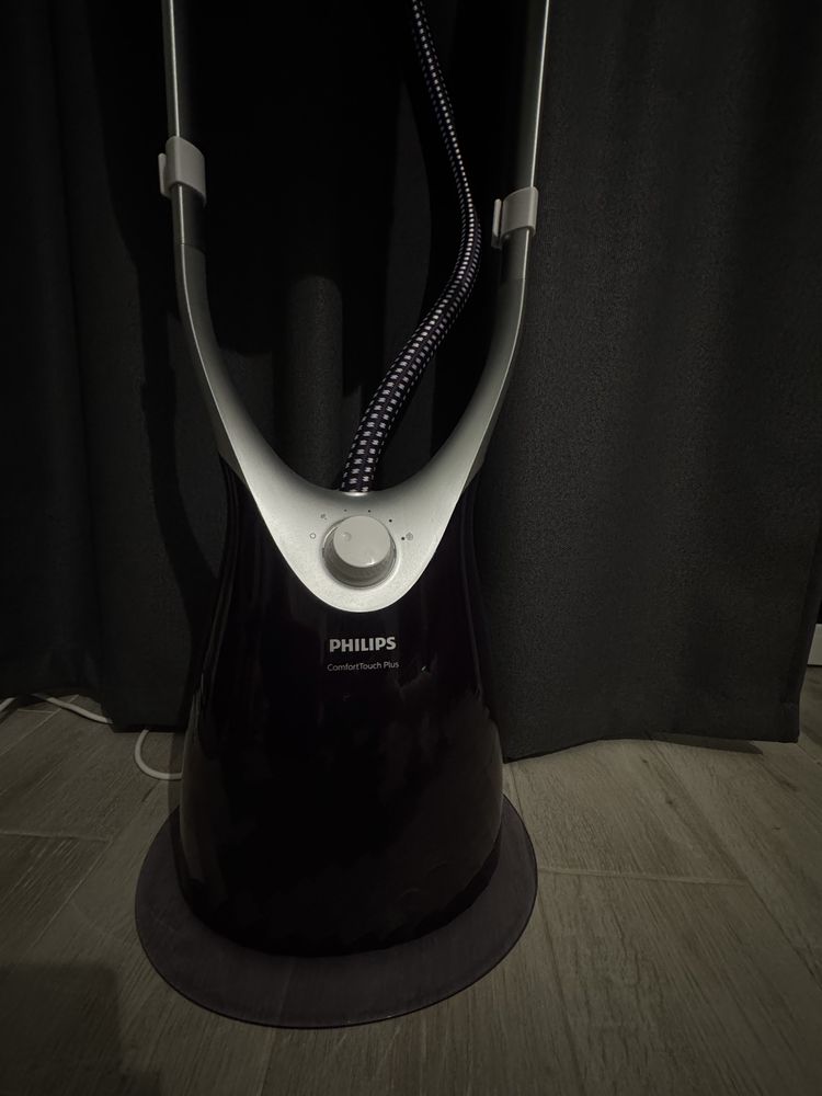 Parownica do ubrań PHILIPS GC557/30
