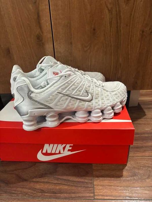 Buty Trampk Nike shox TL white R.37.5