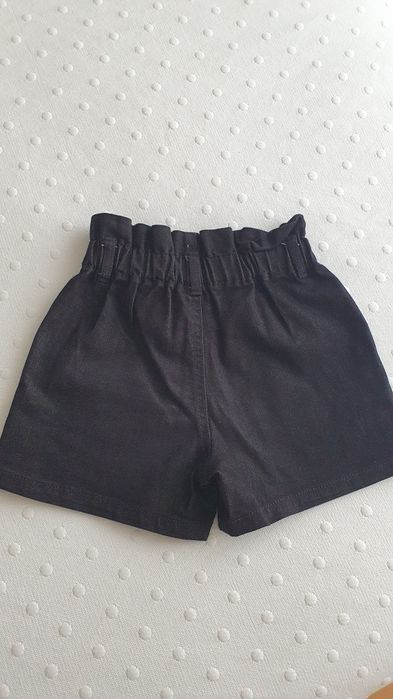 Calções para menina 6-7 anos