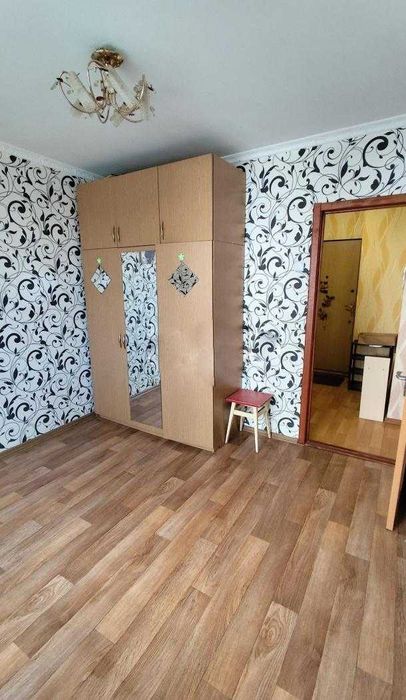 Продам 2 к. із. квартиру, м.Студентська 10 хв