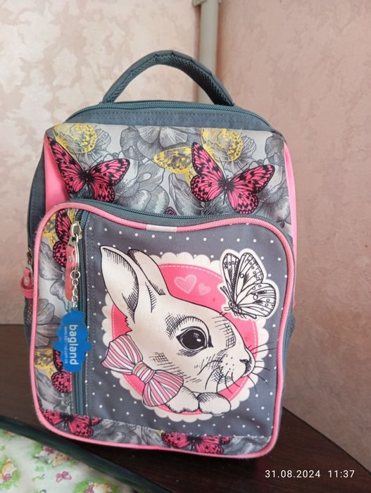 Портфель для дівчинки