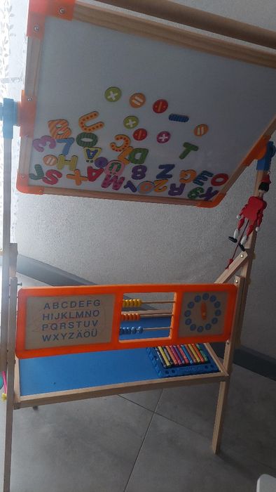 Tablica do kredy i magnetyczna