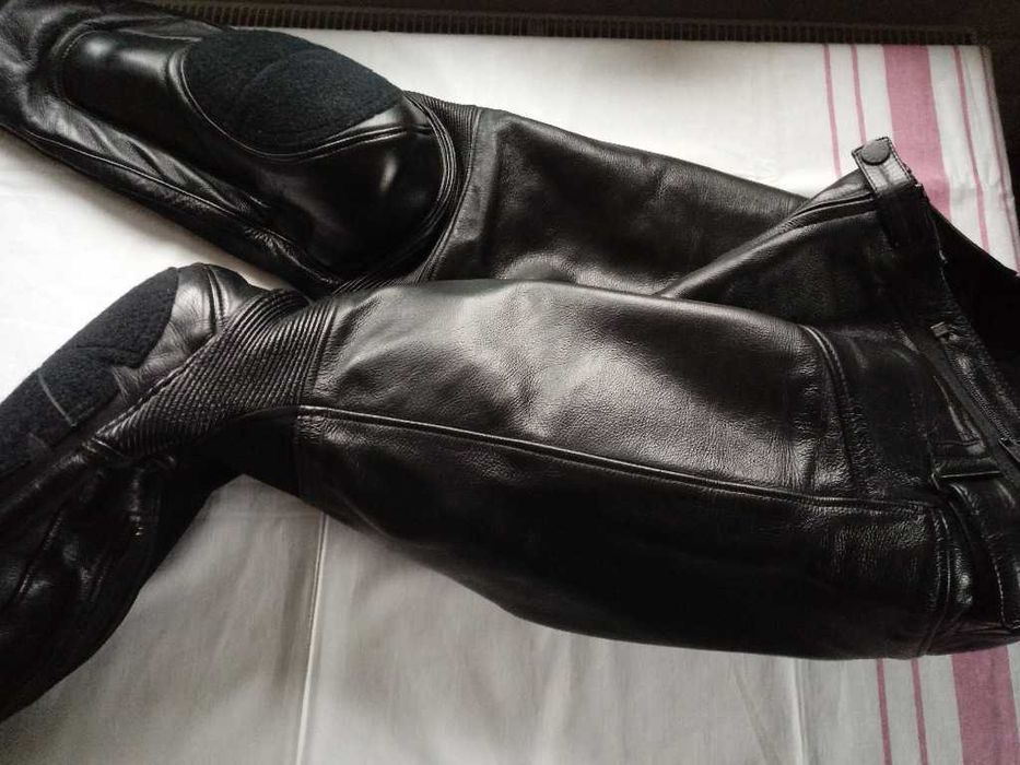 spodnie motocyklowe skórzane męskie dainese jak nowe rozmiar 50