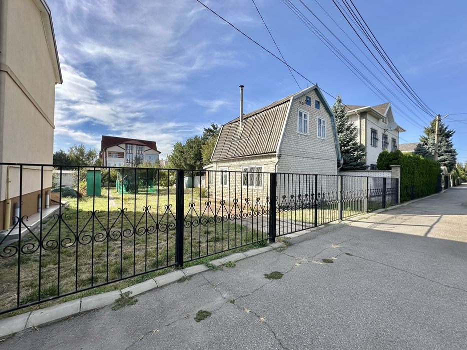 Продаж будинку Великий Луг біля Ренесансу