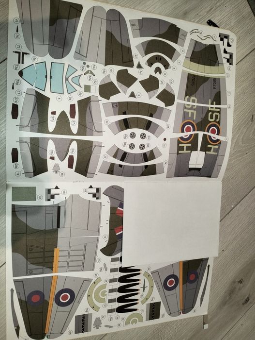 Model kartonowy Whirlwind Mk II