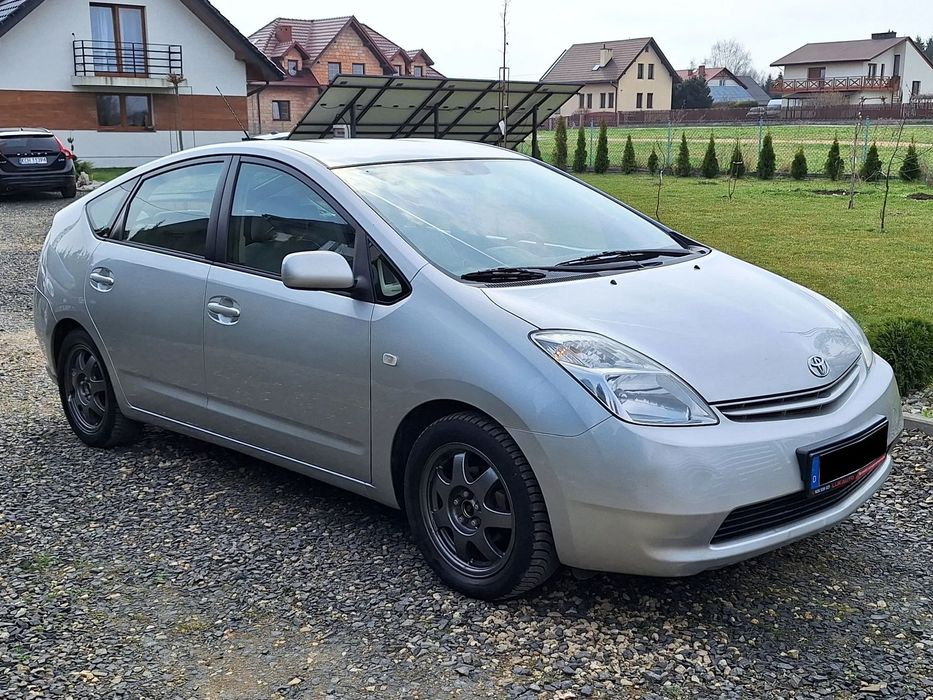 Toyota Prius 1.5 16V Hybryda Klimatronik Alufelgi
