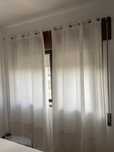 Cortinas brancas translucidas em otimo estado