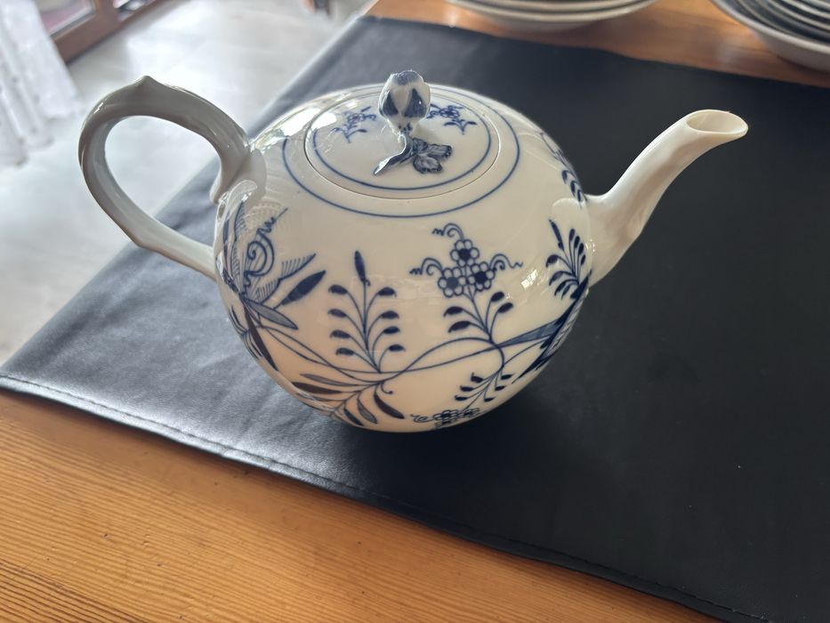 Dzbanek do herbaty miśnia porcelana Meissen