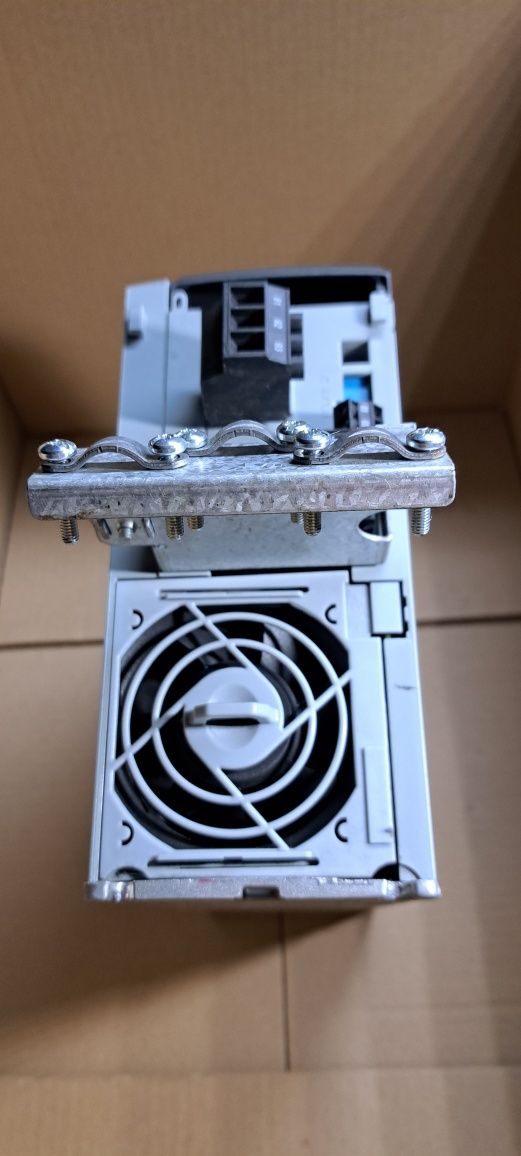 Przetwornica, falownik danfoss VLT