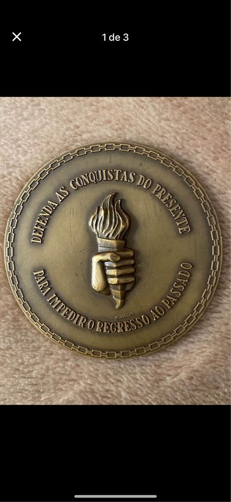 Medalhas comemorativas em bronze