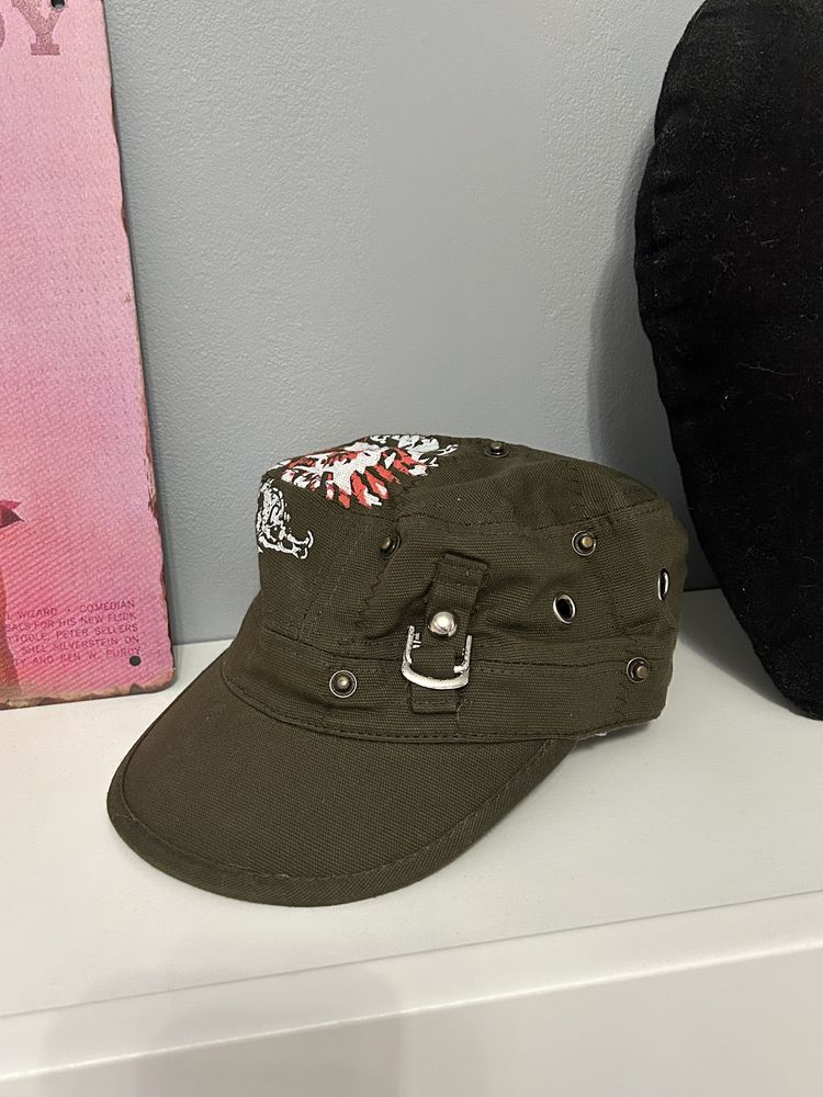 czapka khaki z nadrukiem y2k 2000s