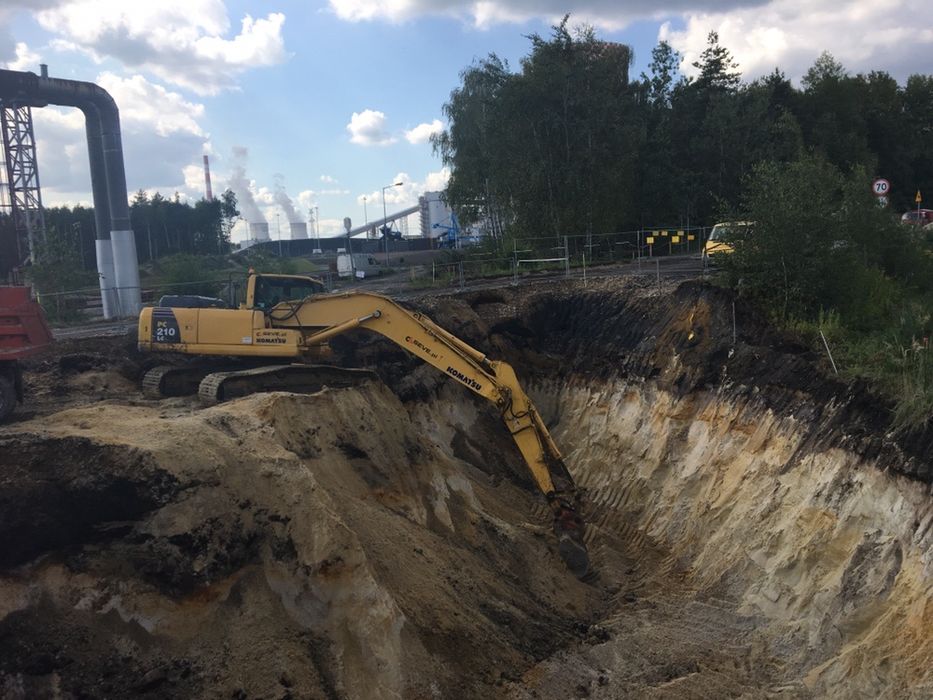 Usługi sprzętowe wynajem koparki gąsienicowej 21 TON usługa koparką