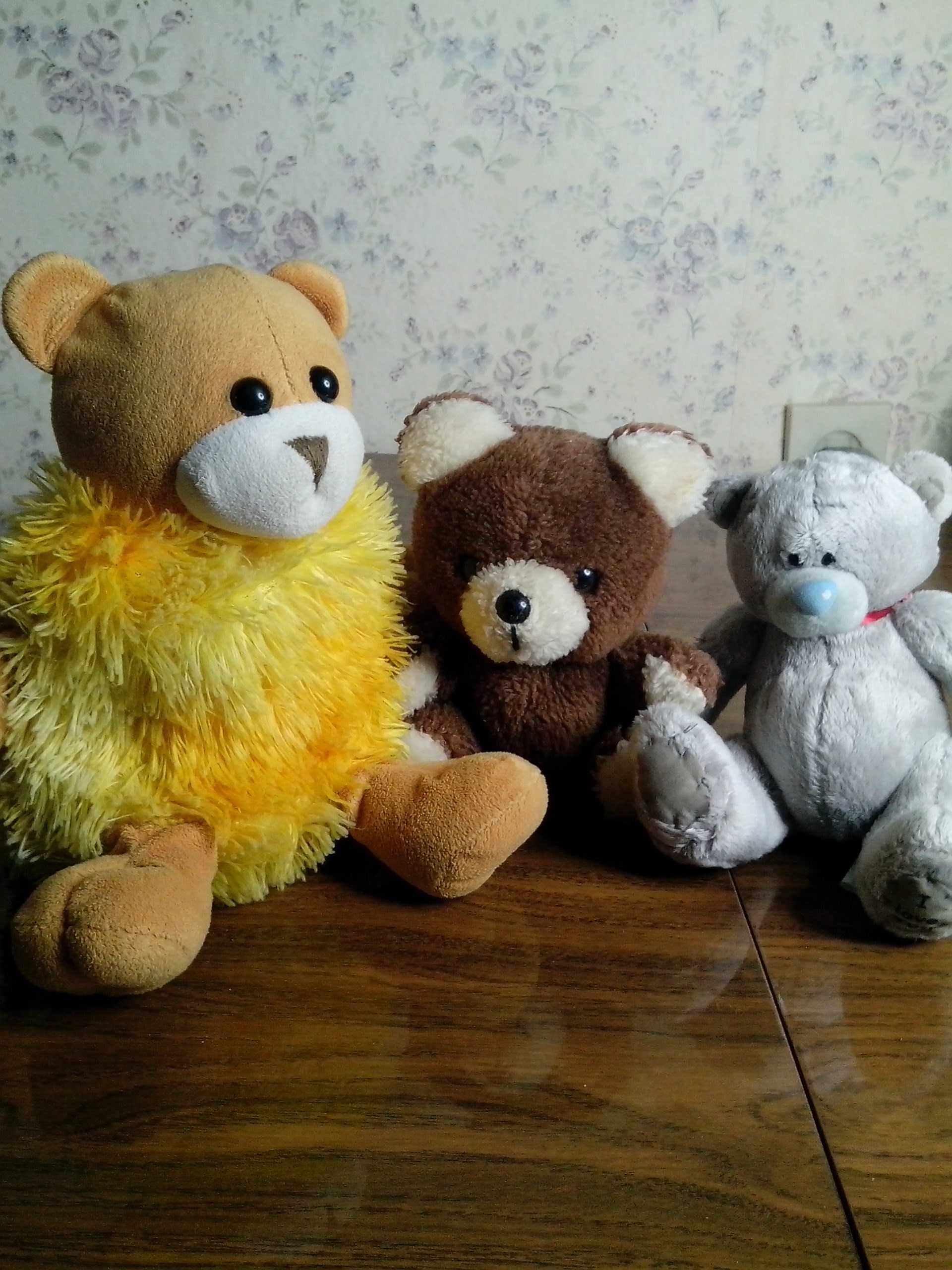 Продам мягкие игрушки медведь