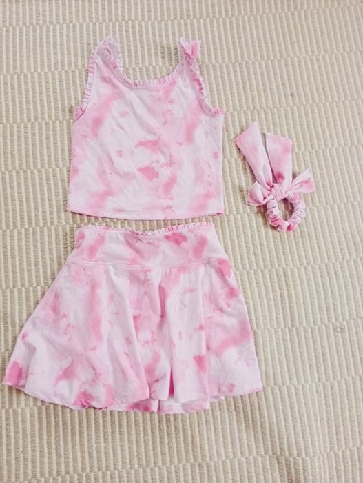 Strój do tańca lub na gimnastykę dla dziewczynki, rozmiar L