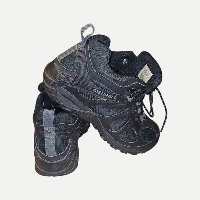 Кроссовки gor-tex Merrell.