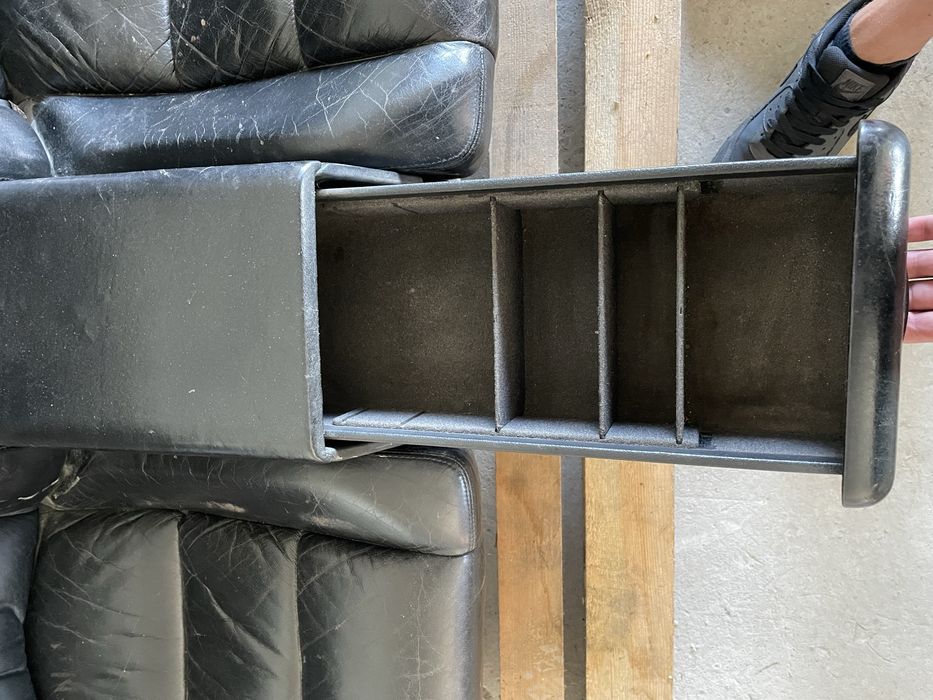 Роздільний задній диван BMW M5 E34