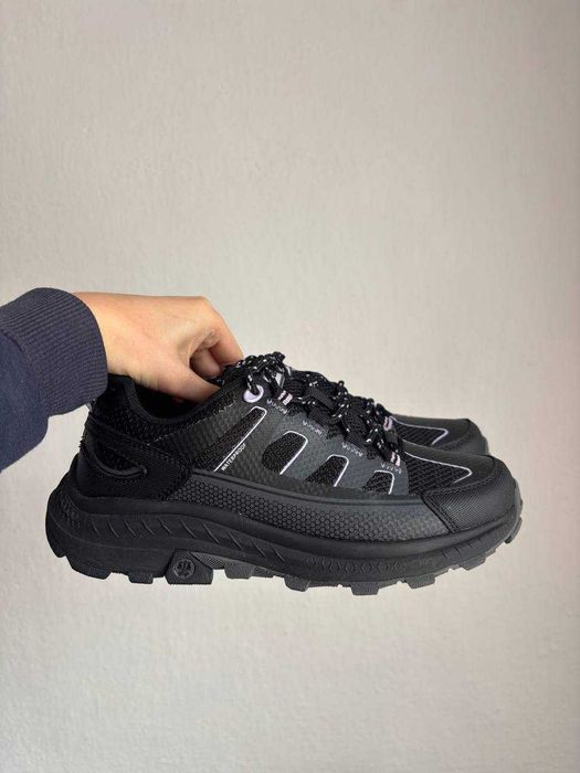 Трекінгові кросівки Hunter