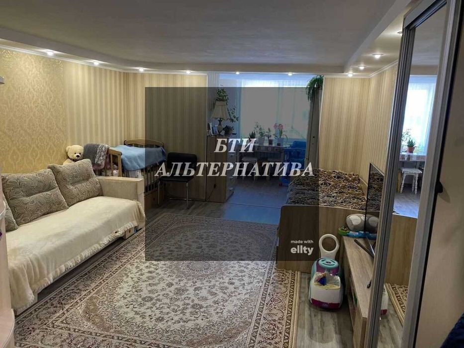 Продам 1-ком. квартиру на Радужном
