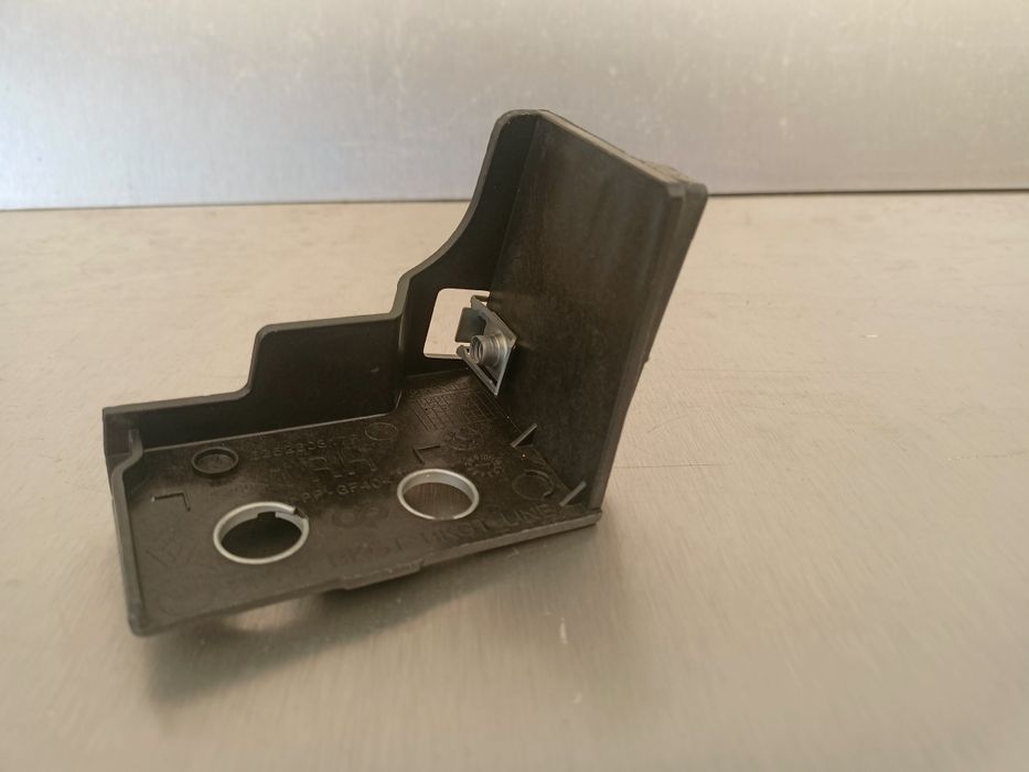 Renault Megane IV 4 wspornik mocowanie lampy prawy przód ślizg prawej