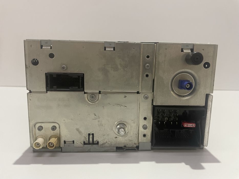 Vw Multivan 7h0035191j радио навигация магнитола