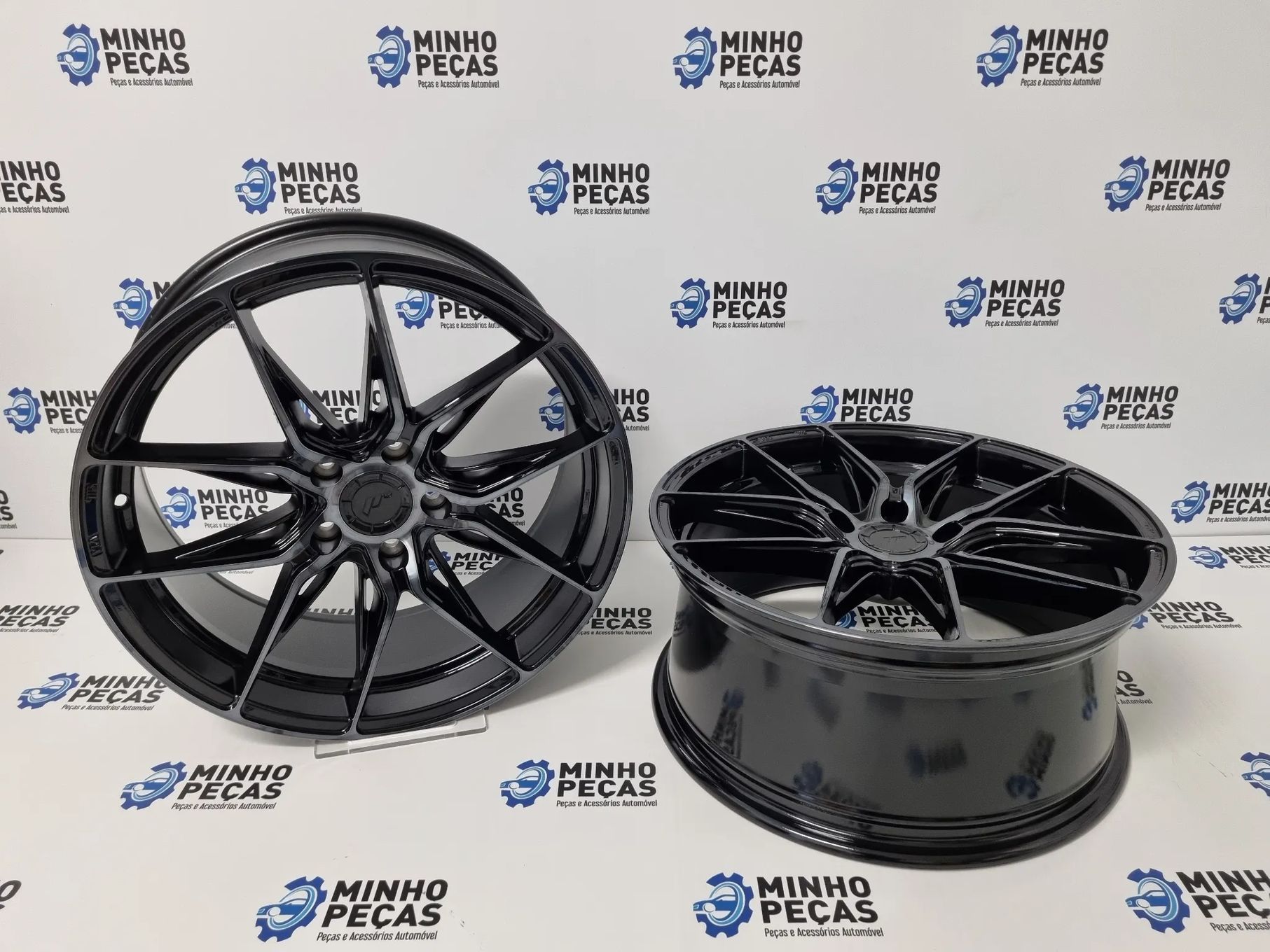 Jantes Japan Racing (JR44) em 18 (5x112) Preto Face Brushed
