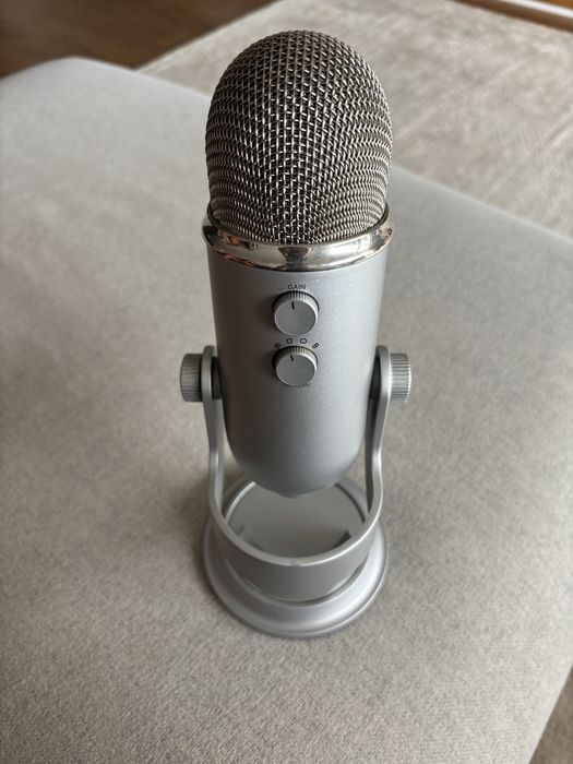 Blue Yeti microfone USB