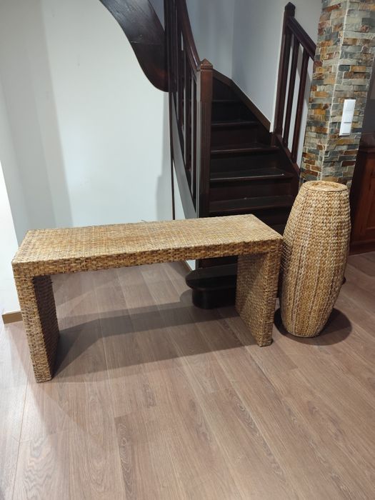 Móvel entrada/consola/aparador + coluna em folha de bananeira